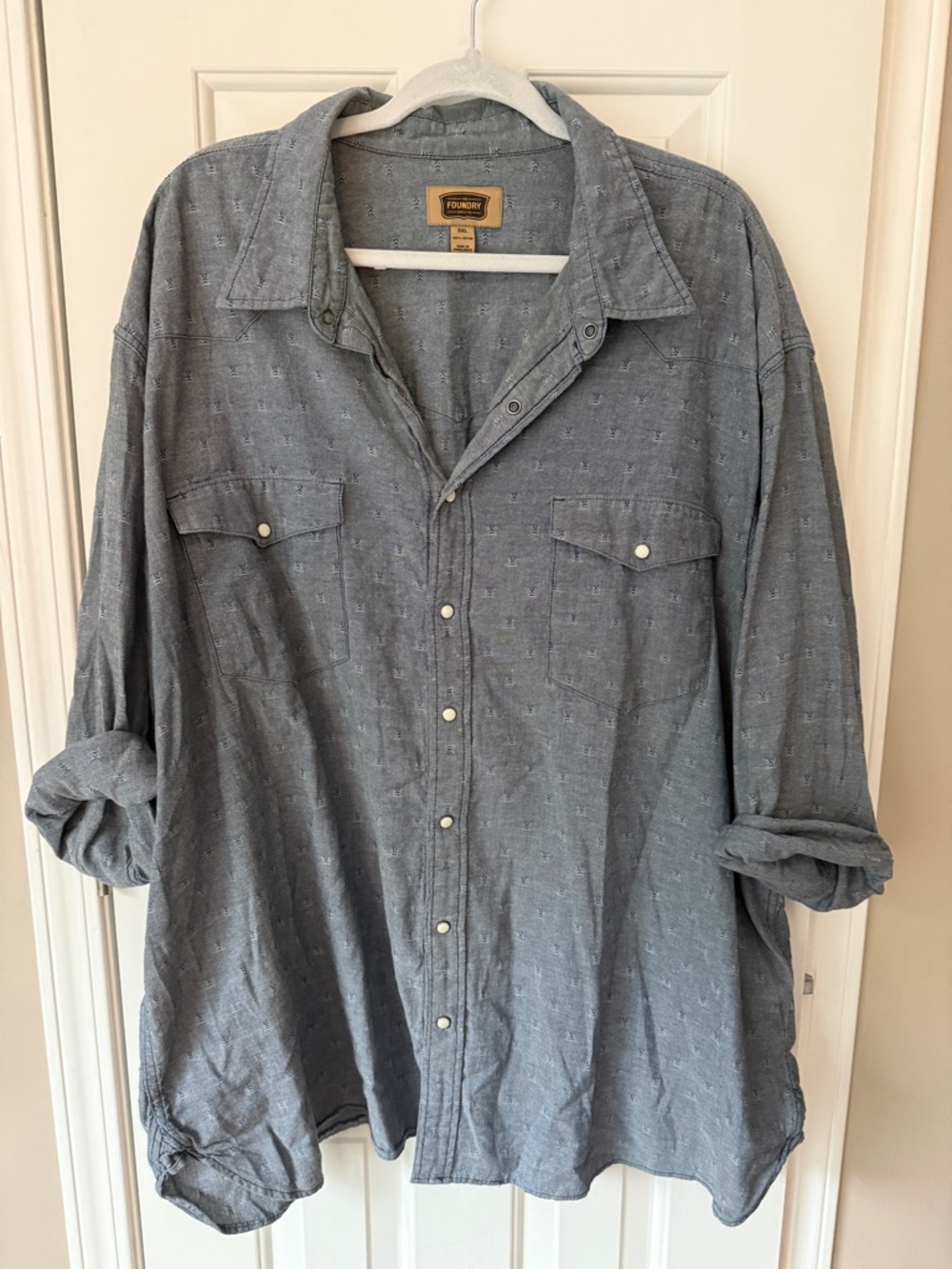 The Foundry Supply Co. Men's Chambray Button-Front Shirt in Heather Blue